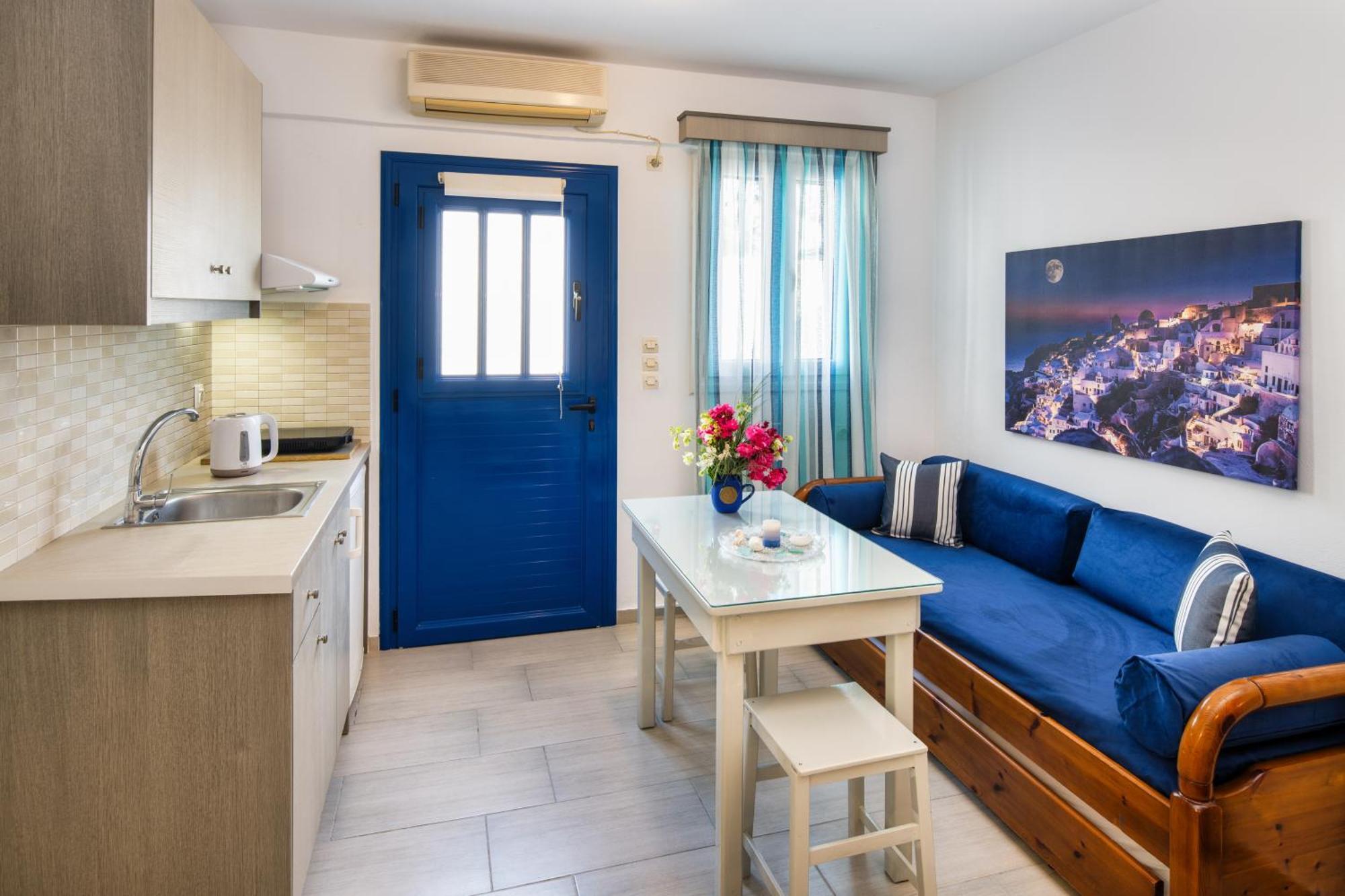 Honeymoon Beach Studios Perivolos  Exterior photo